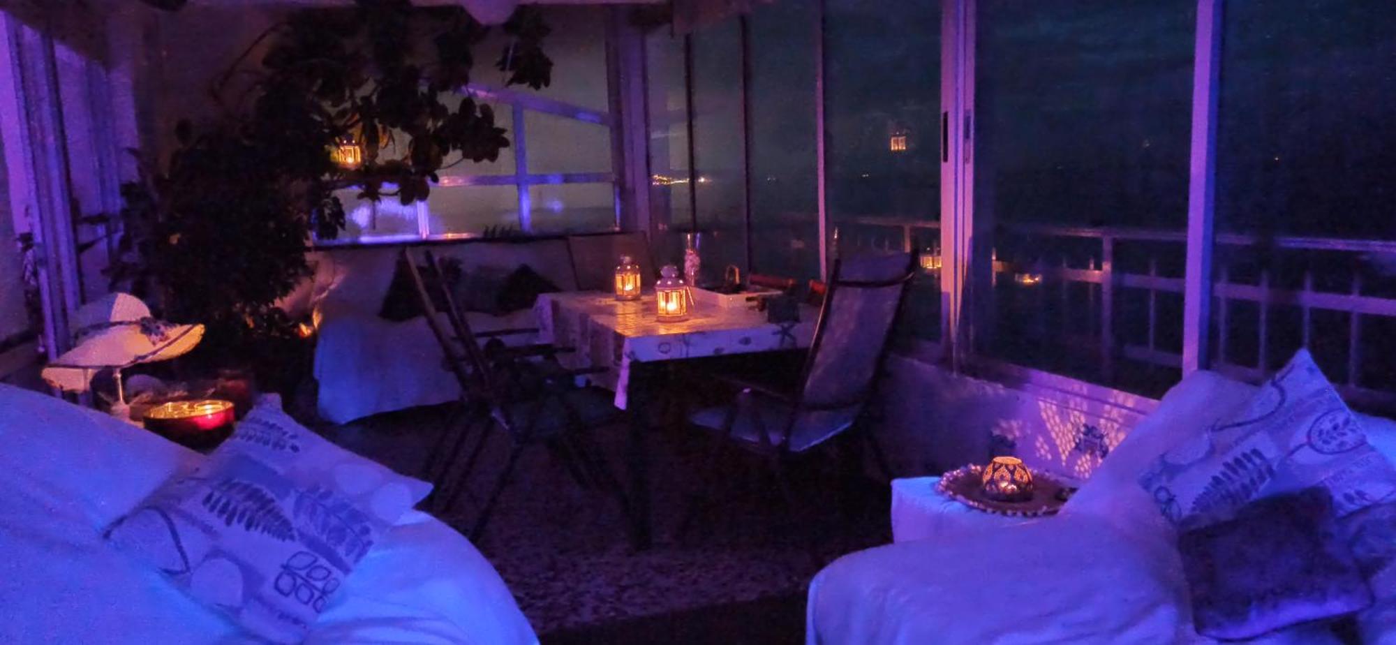 Blue Double Private Room At Front Beach - Habitacion Doble En La Playa บาเลนเซีย ภายนอก รูปภาพ