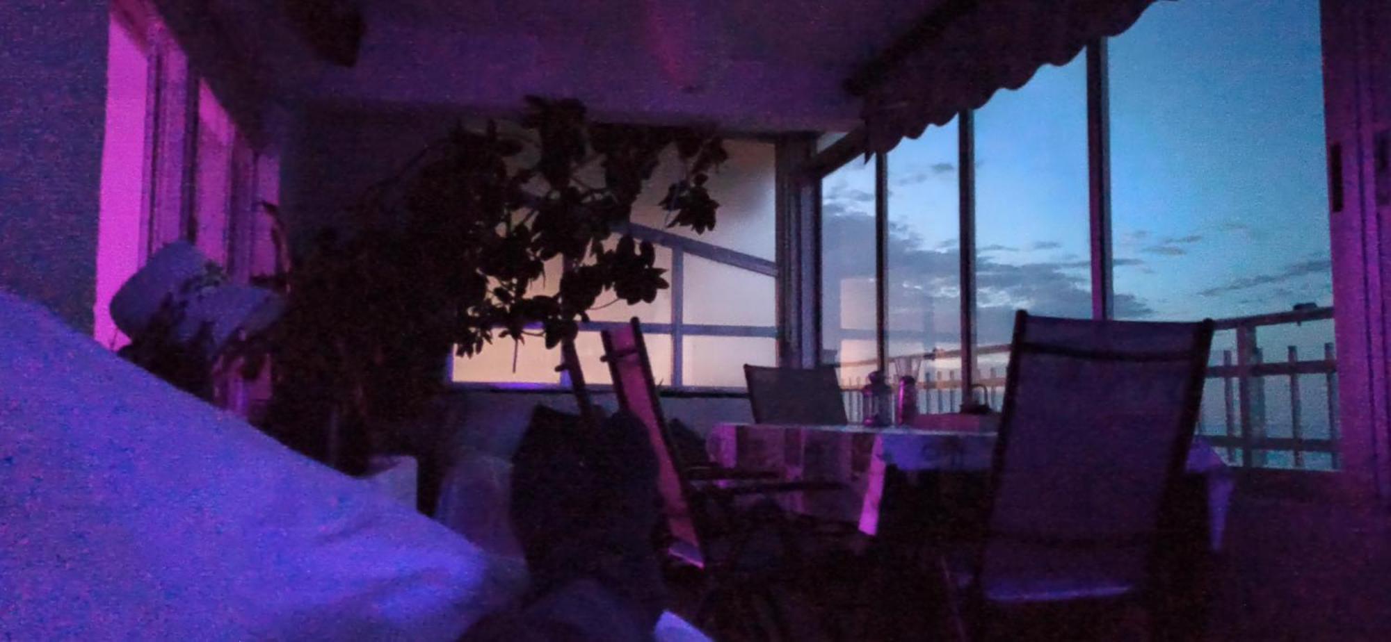 Blue Double Private Room At Front Beach - Habitacion Doble En La Playa บาเลนเซีย ภายนอก รูปภาพ